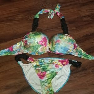 Victoria Secret Bombshell pushup Bikini 36C offer!